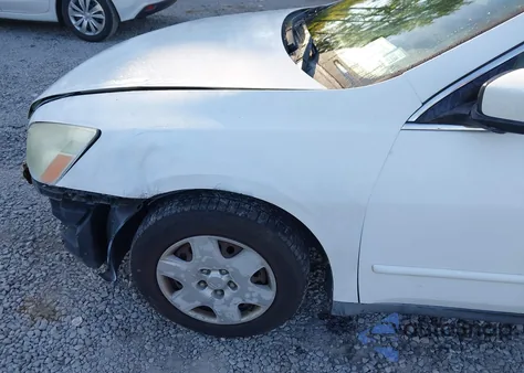 2005 Honda Accord 2.4 Lx из США, поврежденный, VIN 1HGCM56475A163658